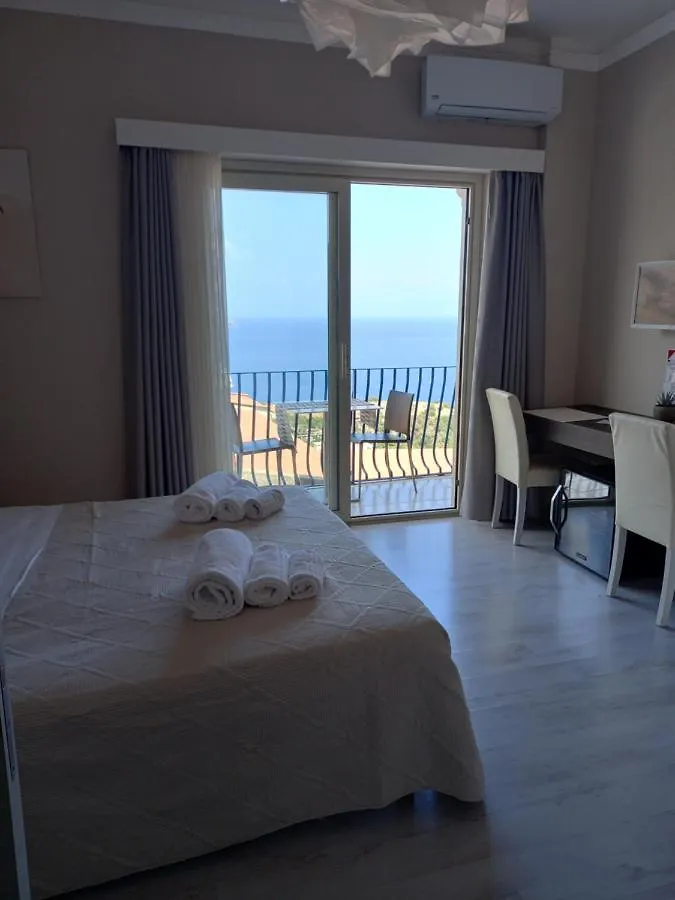 Athena Charming Rooms Taormina 2*,  Italia