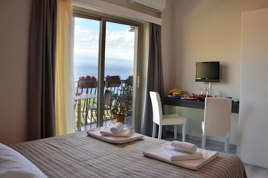 Athena Charming Rooms Taormina Włochy